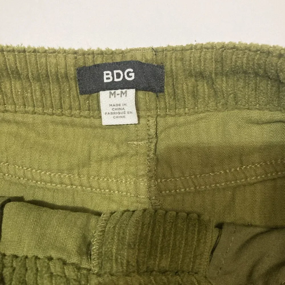 BDG skirt stylish